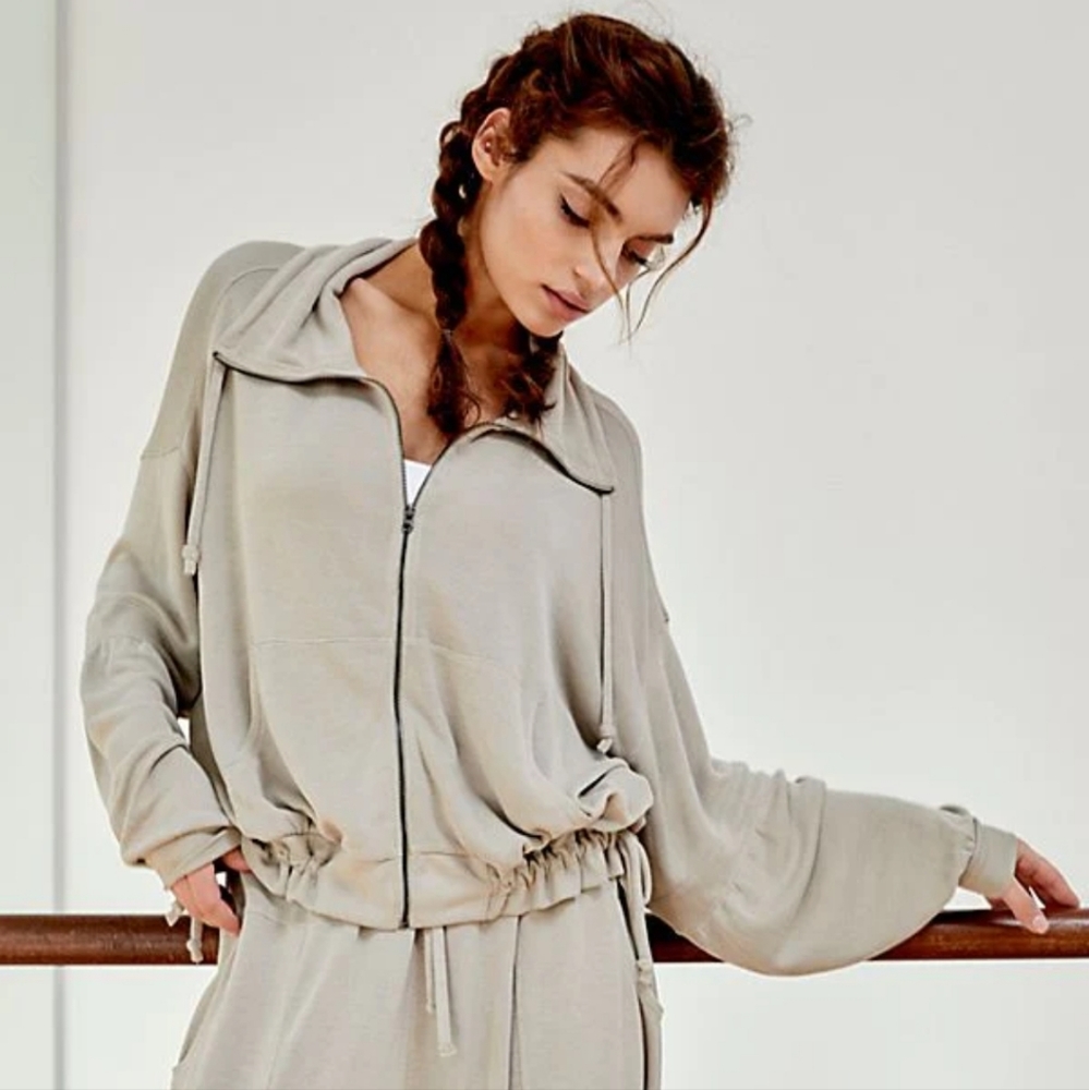 Free people movement Goldie zip up jacket